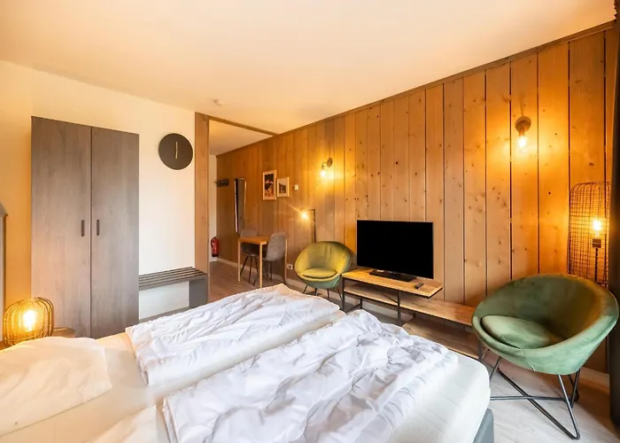 Forest Cosy In Hambachtal Park Oberhambach